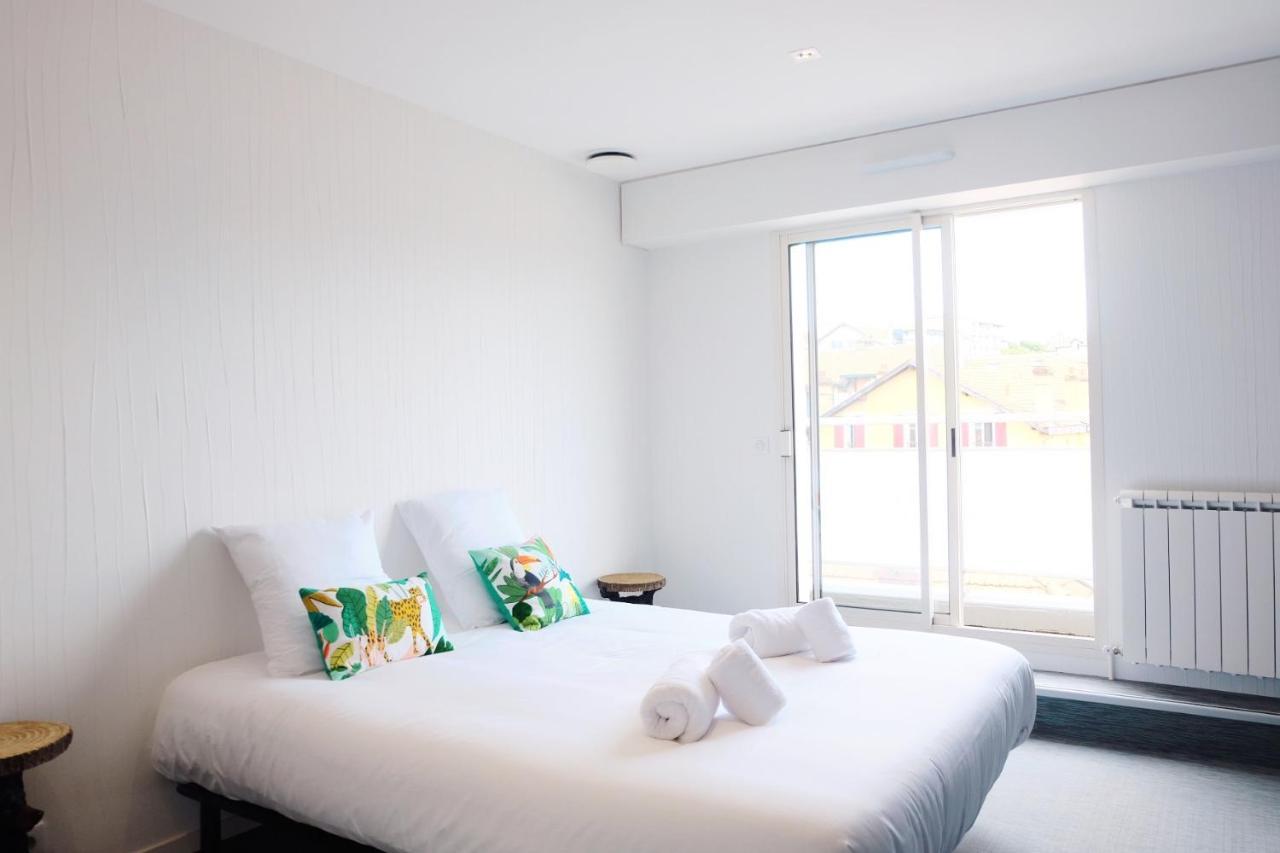 Magnifique Appartement, En Hyper Centre, Avec Terrasse Et Place De Parking Biarritz Kültér fotó